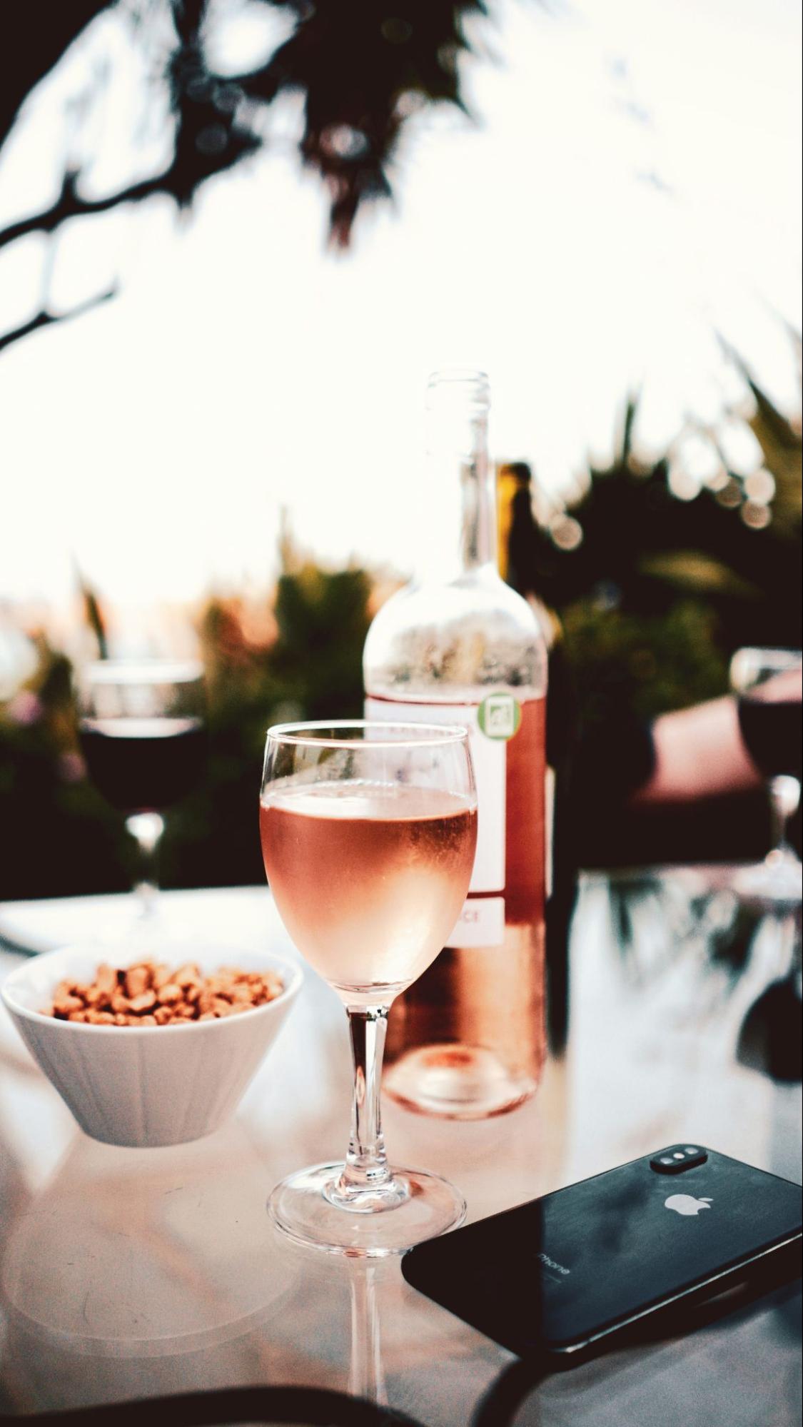 Rosé in a glass