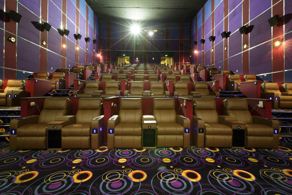 Newport Ultra Cinema 1